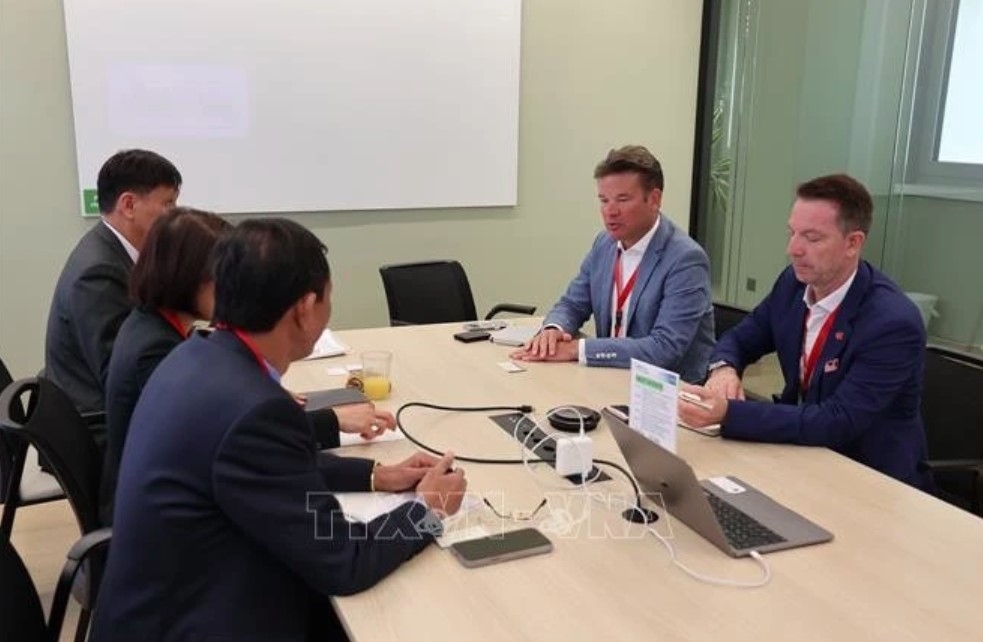 Vietnam, Switzerland explore potential of locality-to-locality cooperation